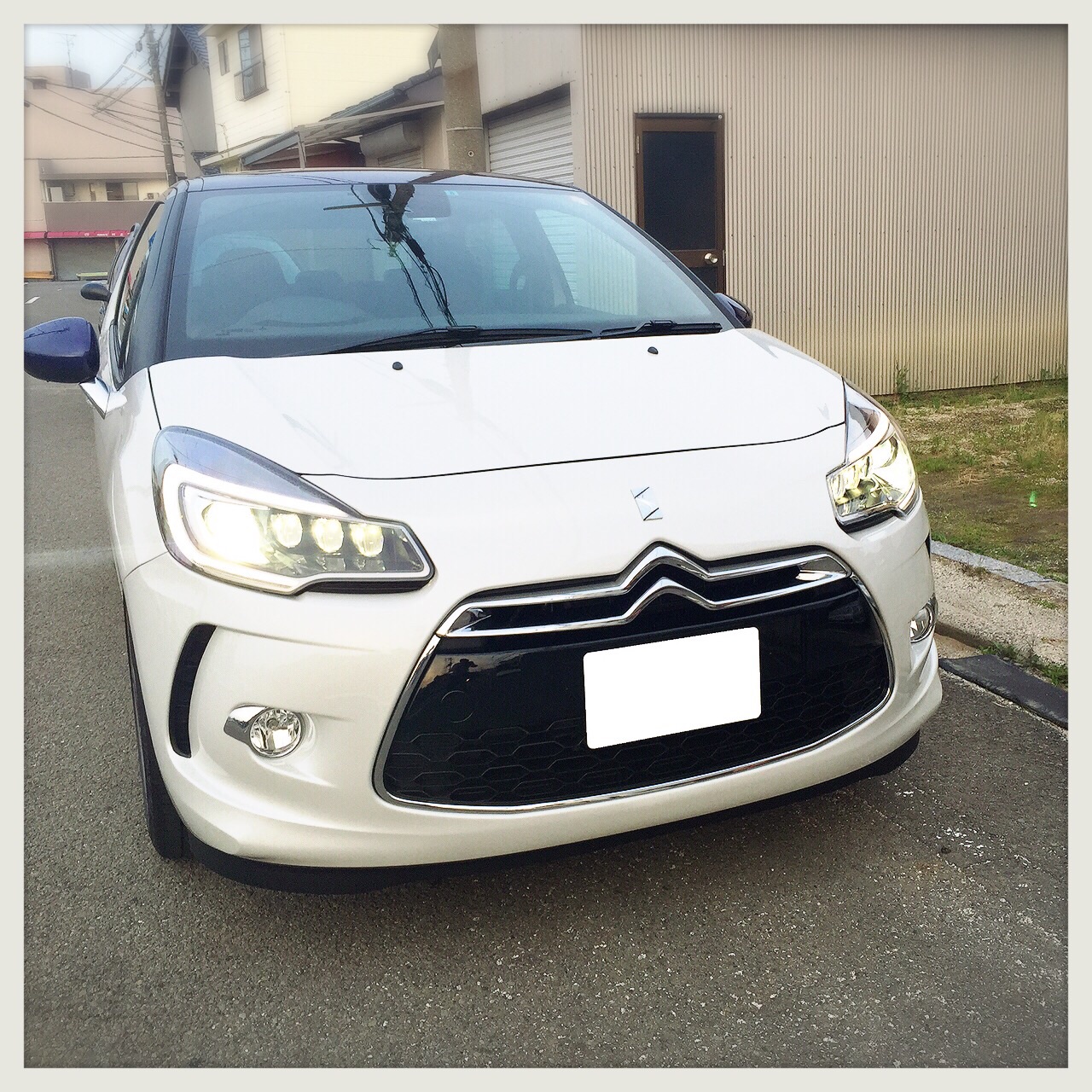 DS3 Chic ご納車させて頂きました♪