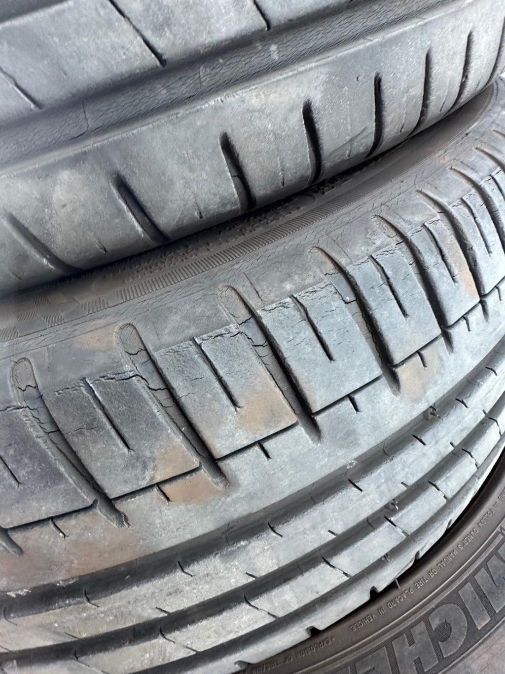 タイヤチェック