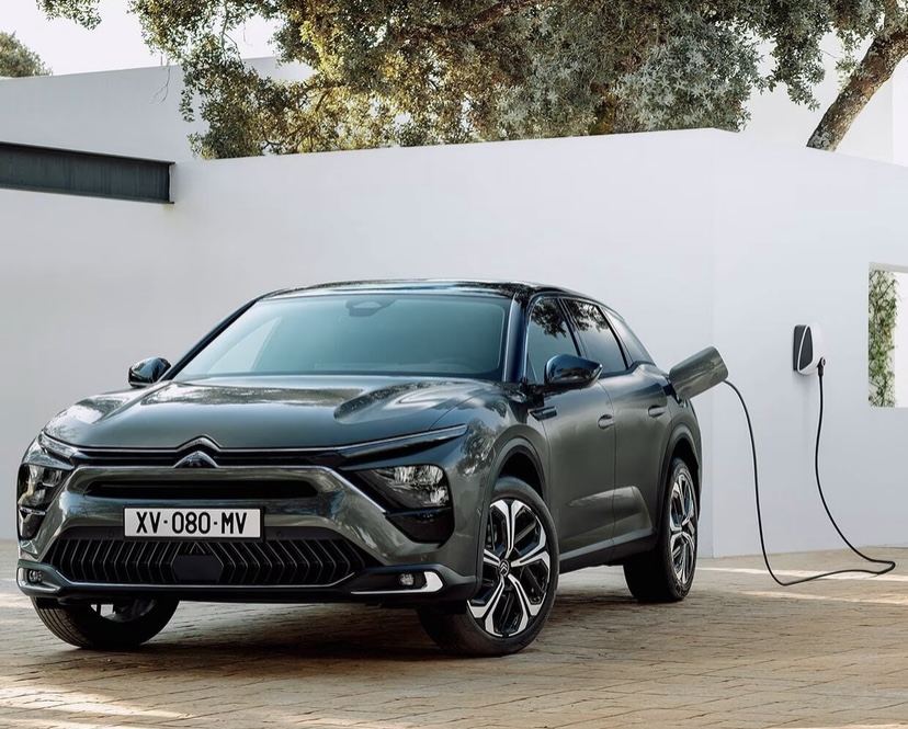 電気自動車はいかがでしょうか？